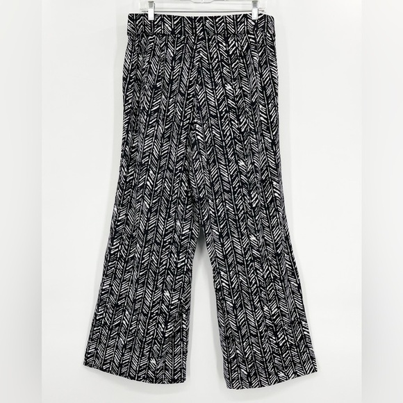 Lane Bryant Wide Leg Abstract Print Stretch Pants 14/16 - Picture 2 of 8